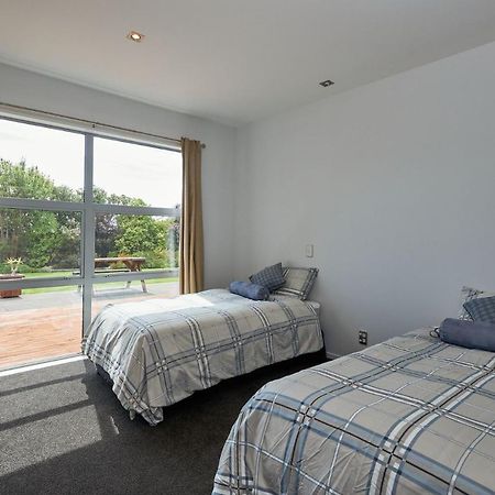 Bellbird Scenic Retreat - Views Of Alps And Ocean Villa Kaikoura Bagian luar foto