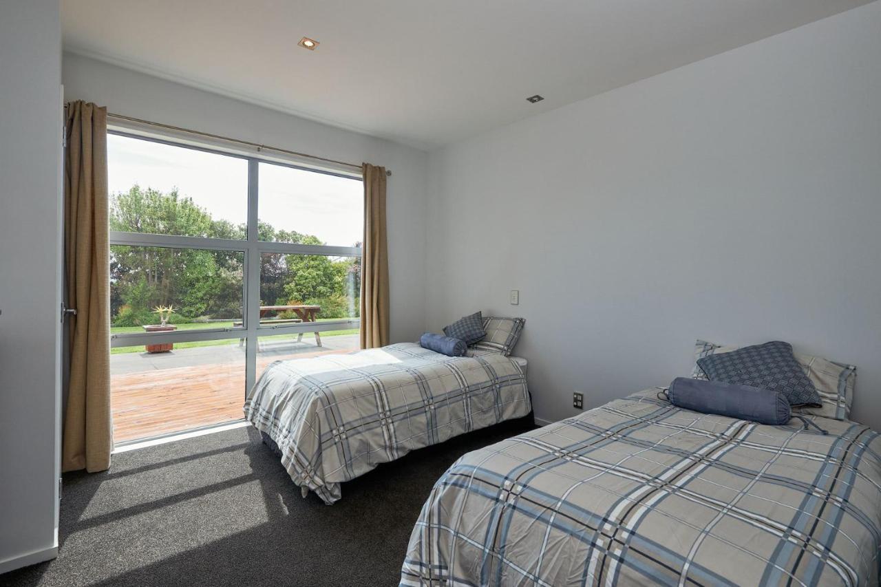 Bellbird Scenic Retreat - Views Of Alps And Ocean Villa Kaikoura Bagian luar foto